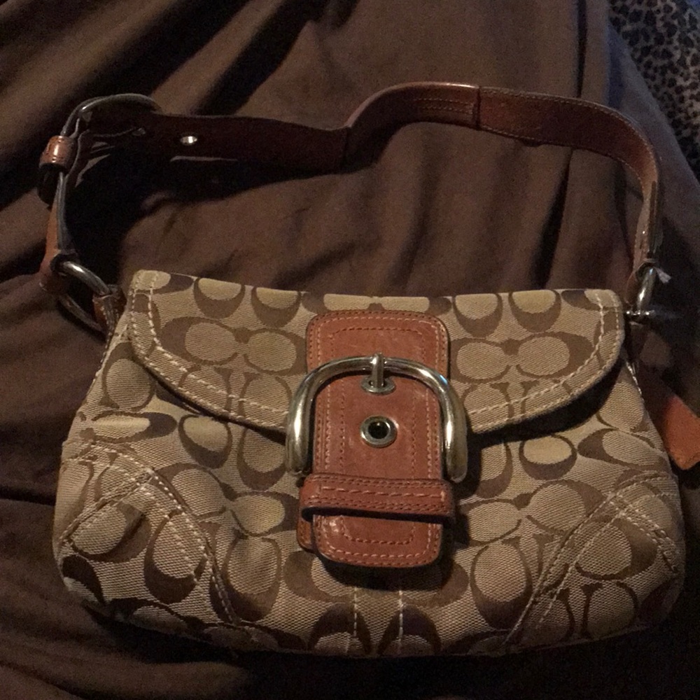 Coach HoBo Style Purse Tan/Brown Cloth Material